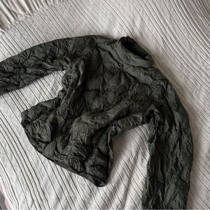UNIQLO ULTRA DOWN XL Olive Green Jacket PERFECT CONDITION